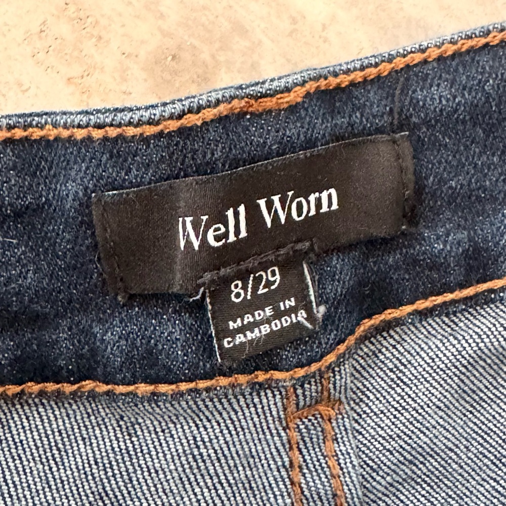 Well Worn Wide Leg High-Rise Jeans in Dark Blue Wash Size 8 - Picture 3 of 7